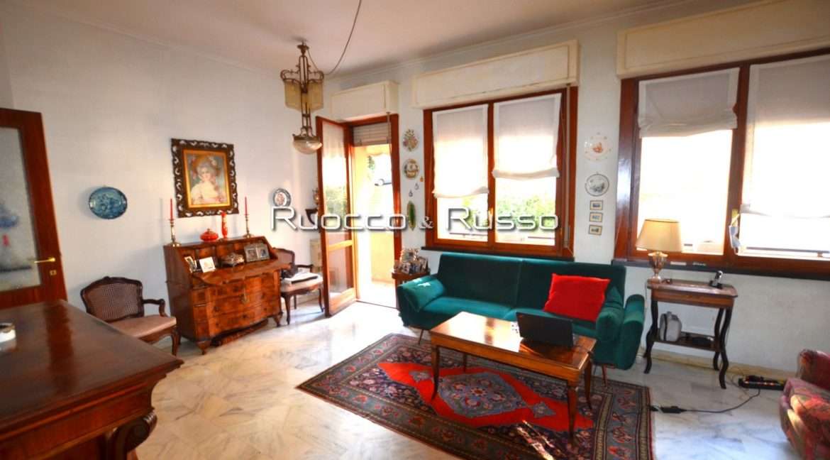 SALONE