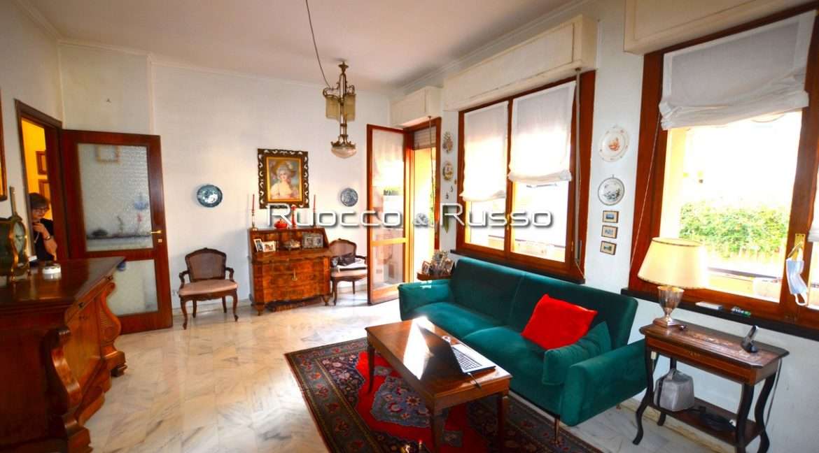 SALONE