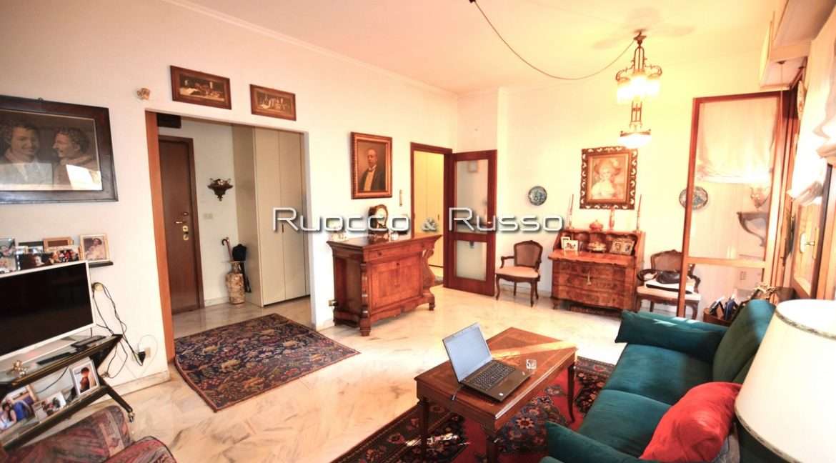 SALONE