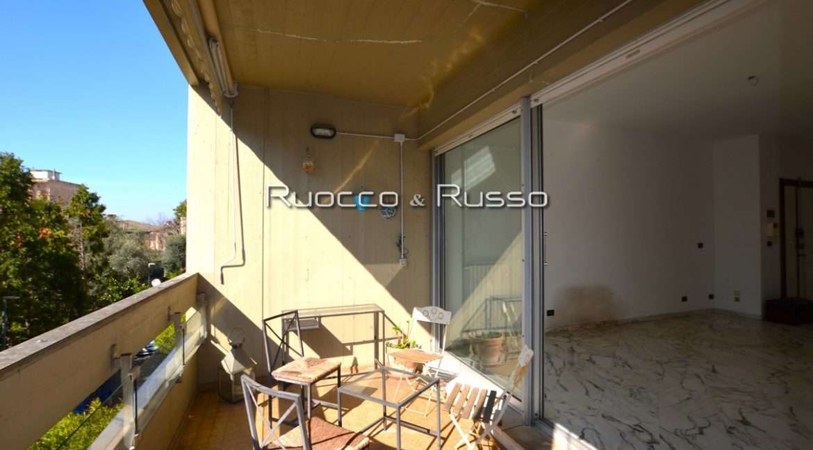LOGGIA