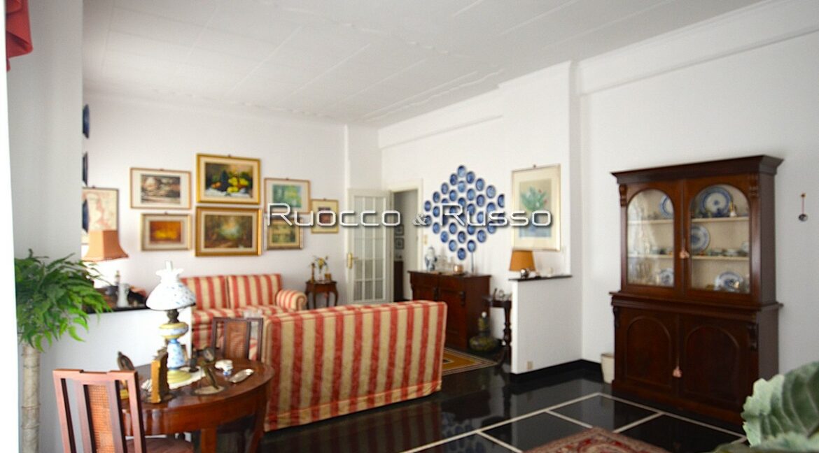 SALONE