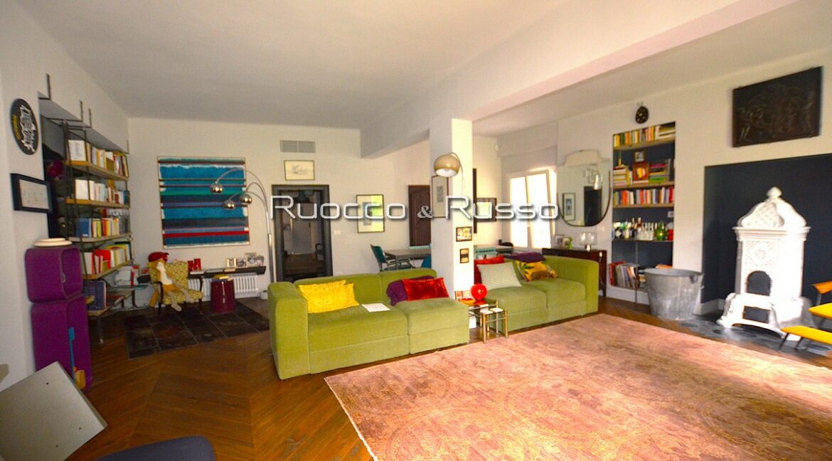 SALONE