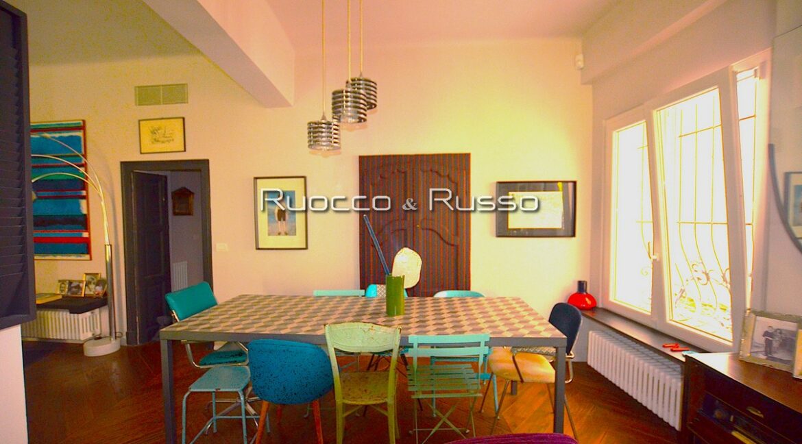 SALONE