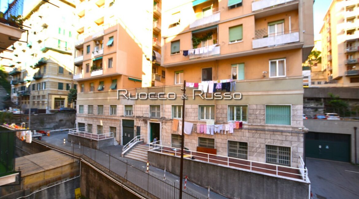 ESPOSIZIONE