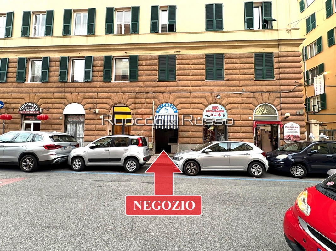 affitto negozio genova foce monovetrina con lavabo fortissimo passaggio