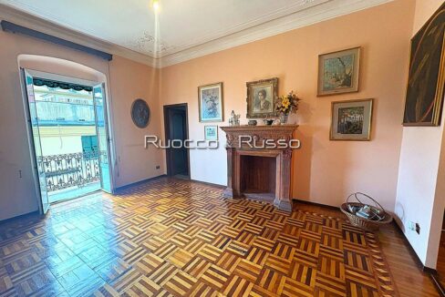 SALONE