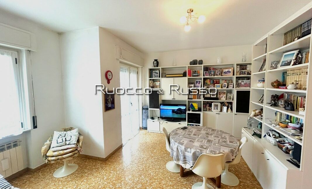 SALONE