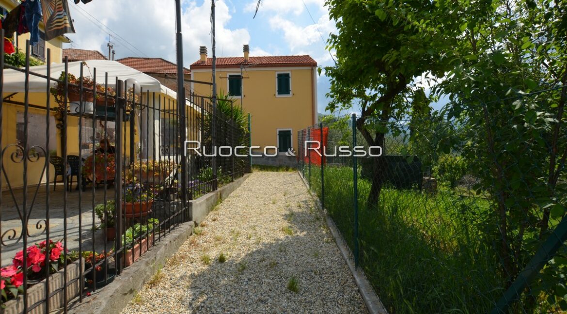 ACCESSO CARRABILE