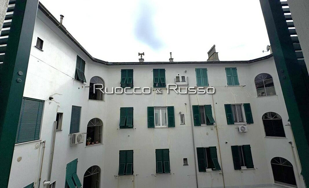 CORTILE INTERNO