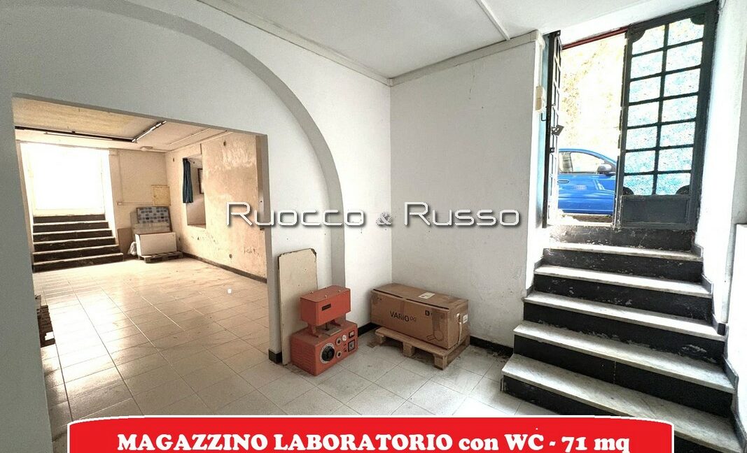 INTERNO